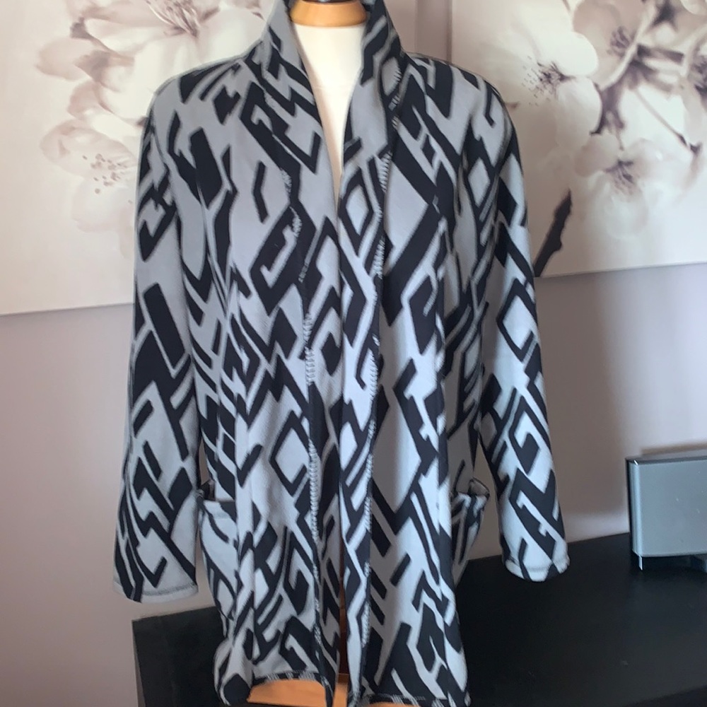 Lord and Taylor open front warm and soft jacket